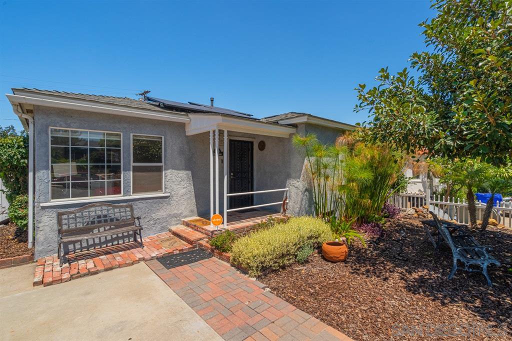 Main Photo: SAN DIEGO House for sale : 3 bedrooms : 4616 Esther St