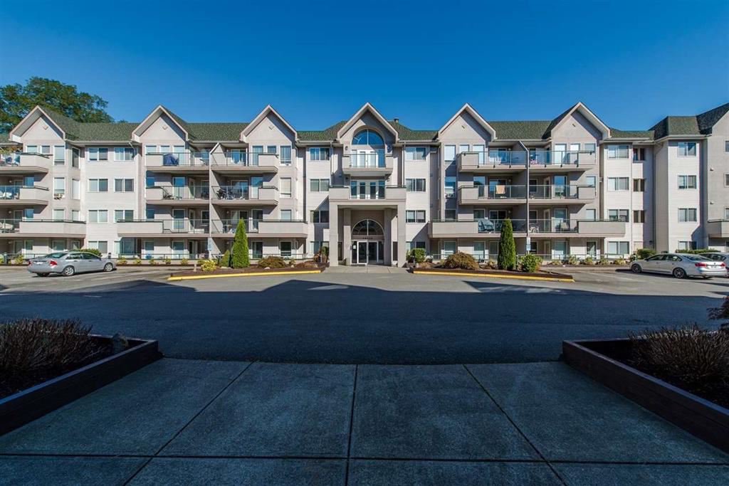 Main Photo: 408 33738 King Road in Abbotsford: Condo : MLS®# R2364050