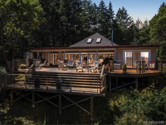Main Photo: 371 McCurdy Dr in MALAHAT: ML Mill Bay House for sale (Malahat & Area) : MLS®# 842698