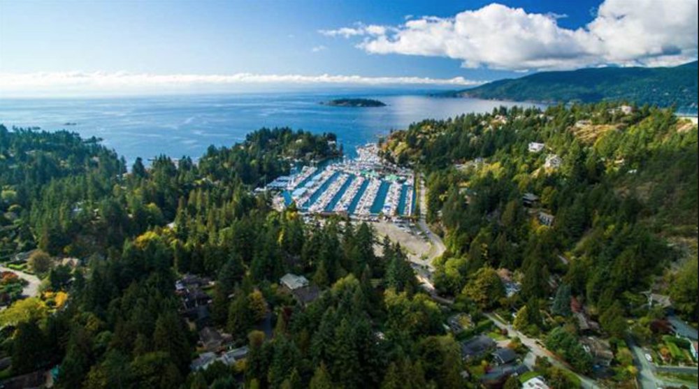 Main Photo: in West Vancouver: Home for sale