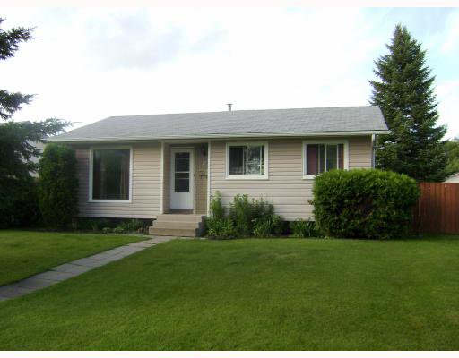 Main Photo: in WINNIPEG: East Kildonan Residential for sale (North East Winnipeg) : MLS®# 2914421