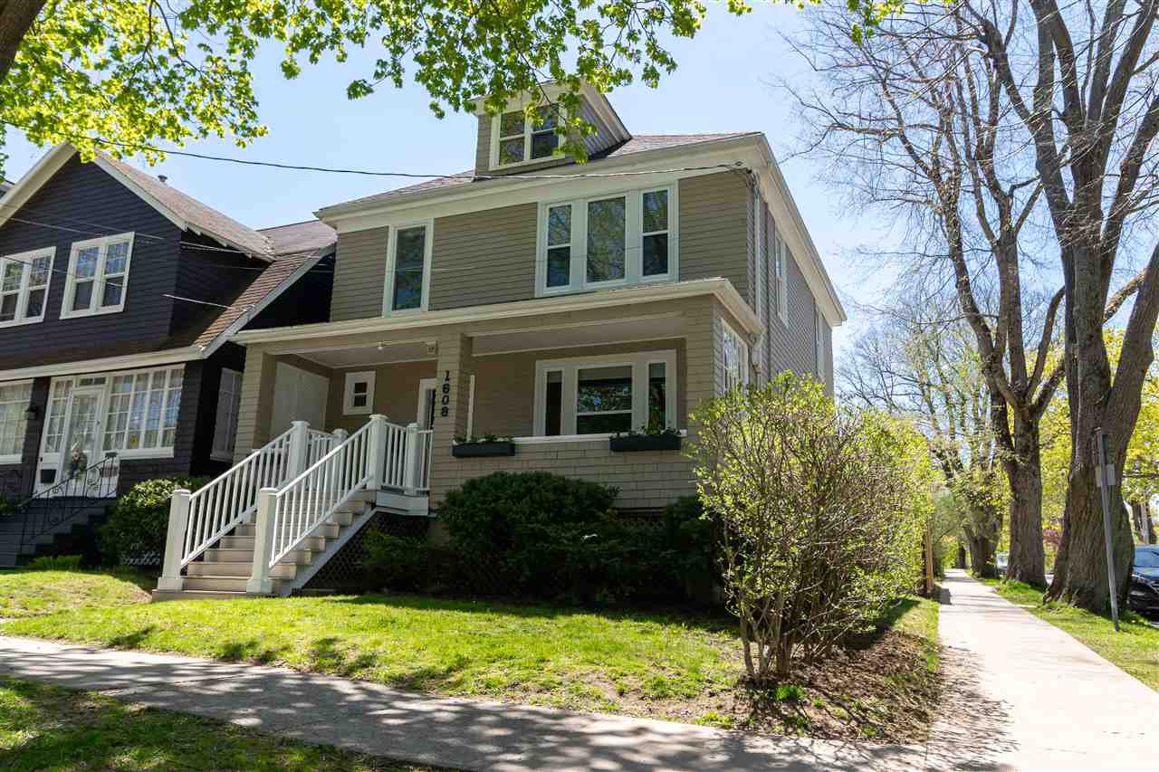 Main Photo: 1608 Henry Street in Halifax: 2-Halifax South Residential for sale (Halifax-Dartmouth) : MLS®# 202011005