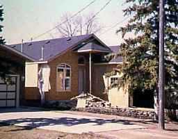 Main Photo: 696 HANEY Street in WINNIPEG: Charleswood Single Family Detached for sale (South Winnipeg) : MLS®# 9721817
