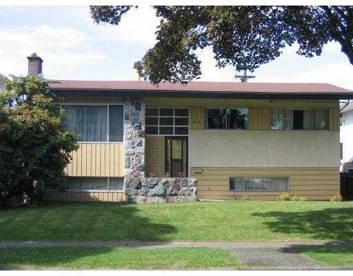 Main Photo: in Cedar Cottage: Home for sale : MLS®# V754322