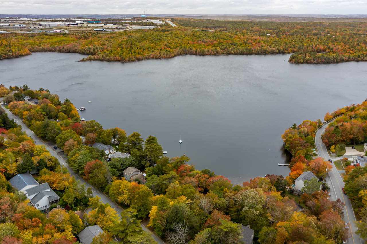 13 Lake Charles Drive in Port Wallace 14Dartmouth Montebello, Port