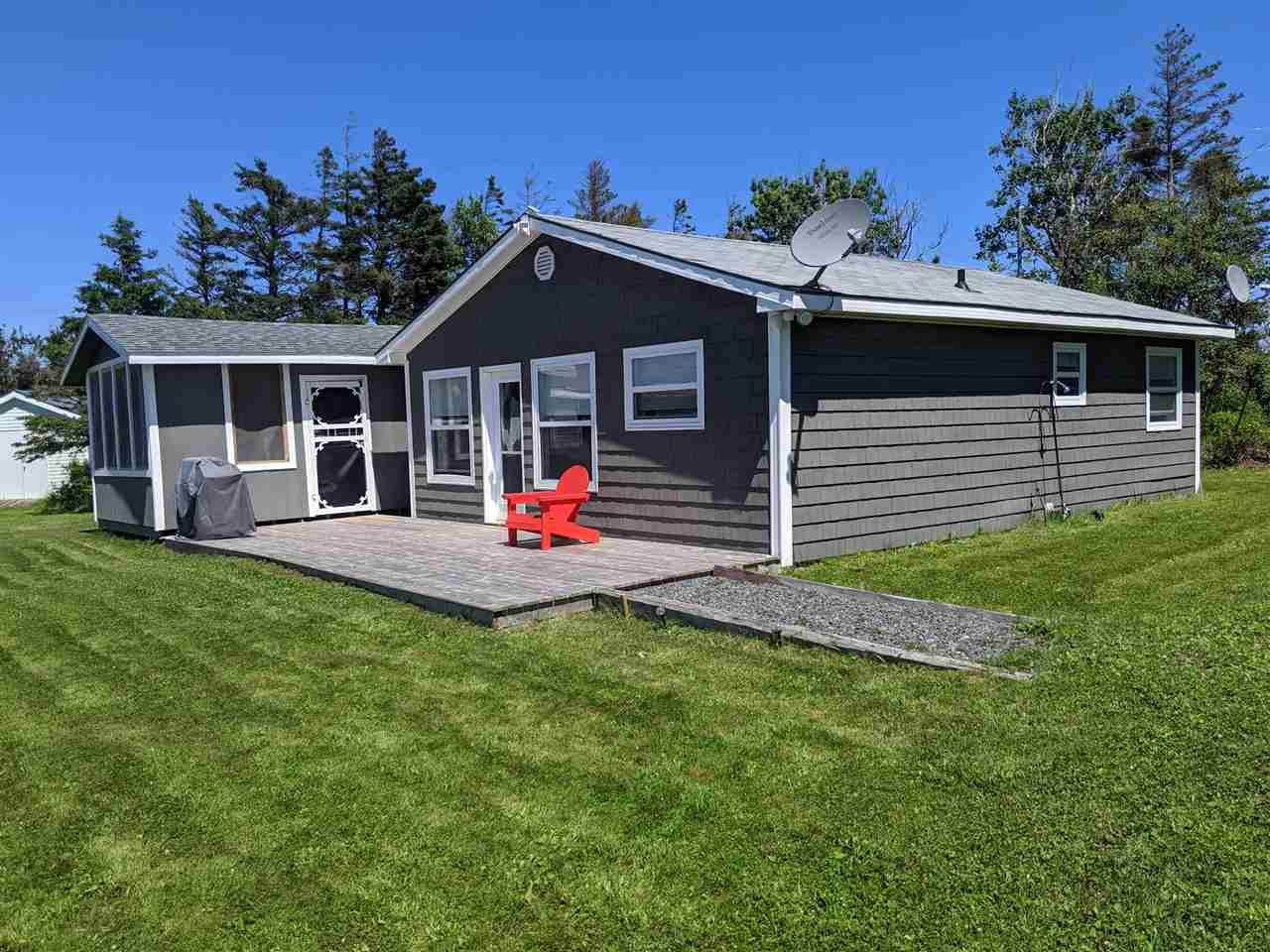 Main Photo: 32 Sunset Drive in Caribou Island: 108-Rural Pictou County Residential for sale (Northern Region) : MLS®# 202013720