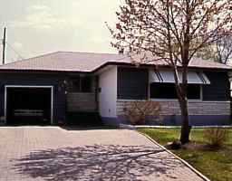 Main Photo: 216 BROAD Bay in WINNIPEG: North Kildonan Single Family Detached for sale (North East Winnipeg) : MLS®# 9807146