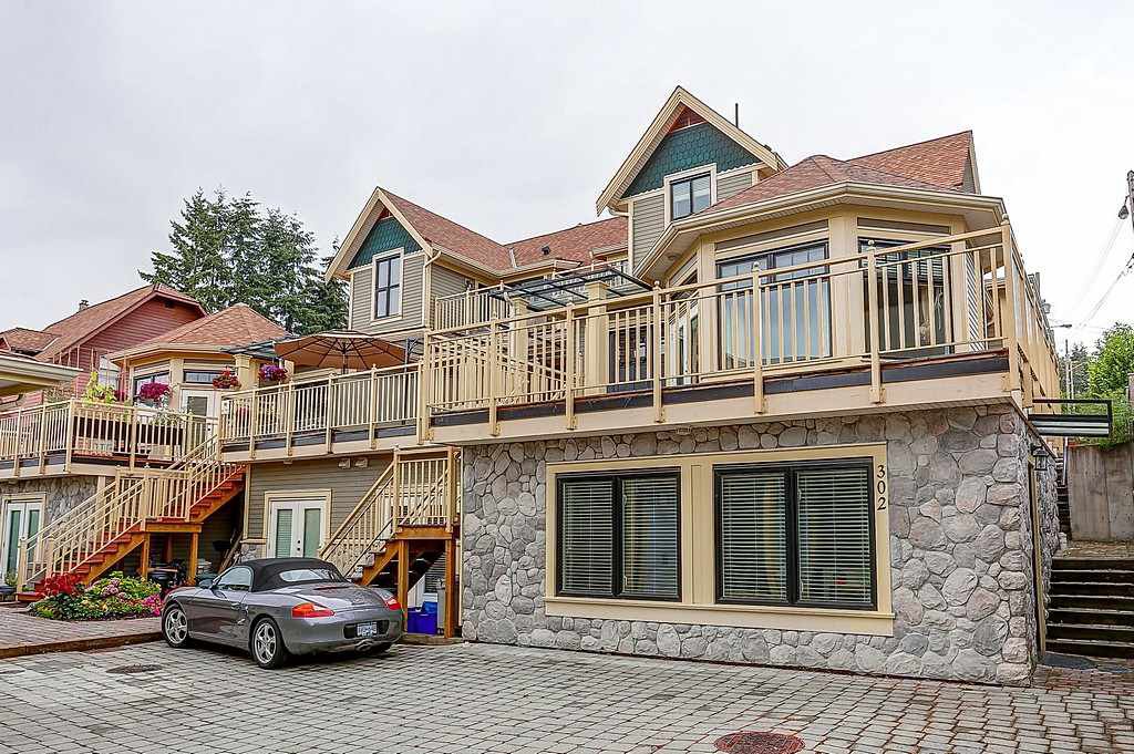 Main Photo: 302 311 LAVAL Square in Coquitlam: Maillardville Townhouse for sale in "HERITAGE ON THE SQUARE" : MLS®# R2097226