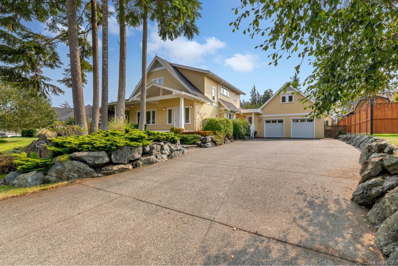 Main Photo: 7181 Francis Rd in : Sk Whiffin Spit House for sale (Sooke) : MLS®# 857472