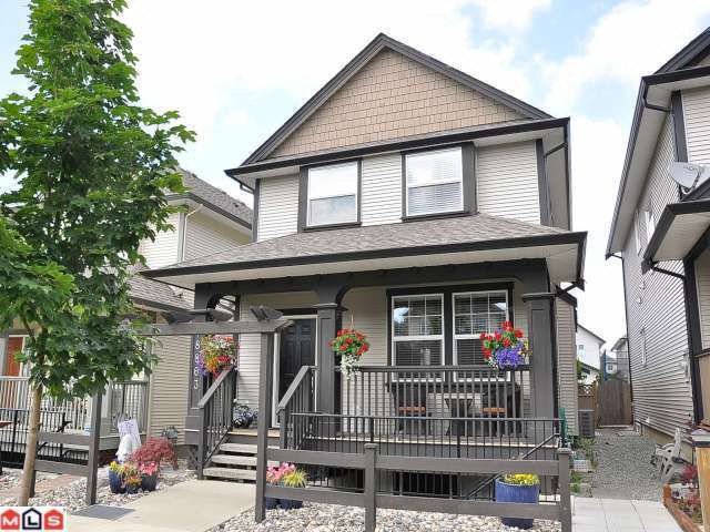 Main Photo: 18863 67A Avenue in Surrey: Clayton House for sale (Cloverdale) : MLS®# F1221287
