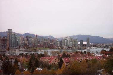 Main Photo: 1137 West 7th Ave in Fairview: Home for sale : MLS®# V511487