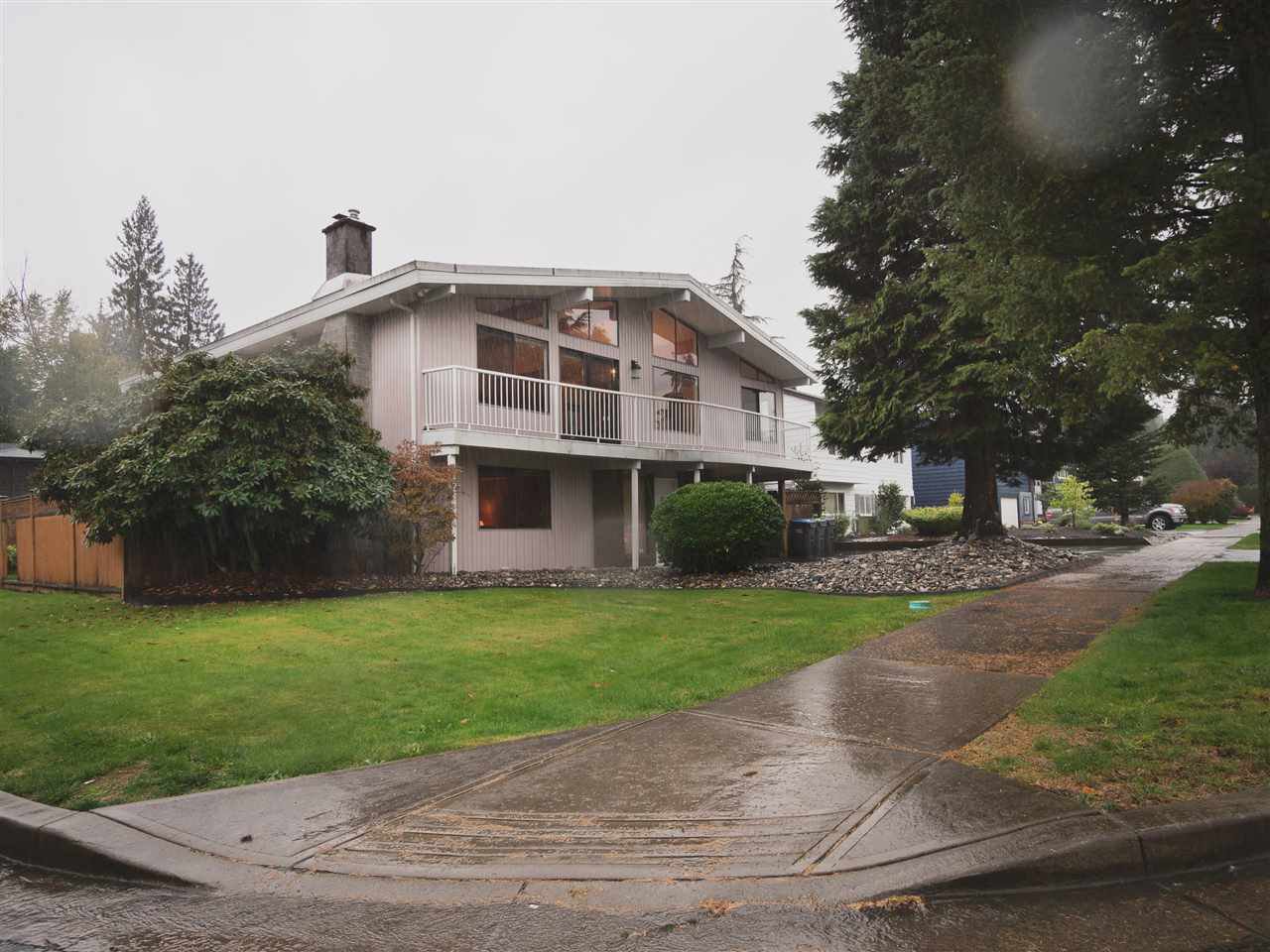 Main Photo: 944 LINCOLN AVENUE in Port Coquitlam: Lincoln Park PQ House for sale : MLS®# R2215883