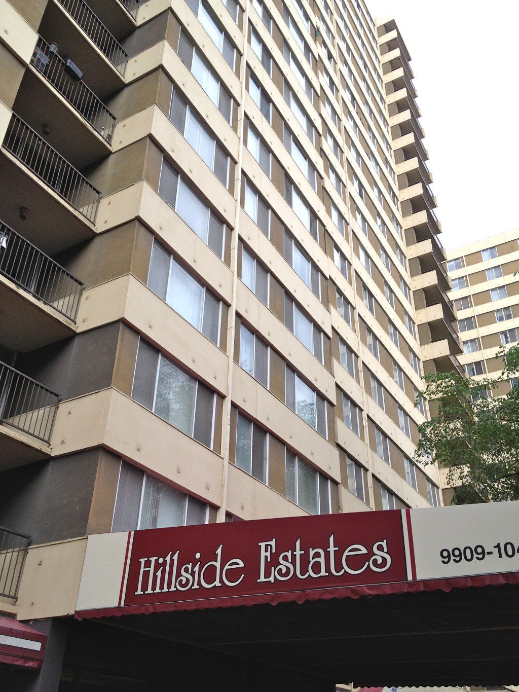 Main Photo: #904, 10046 - 117 Street: Edmonton Condo for sale : MLS®# E3342391