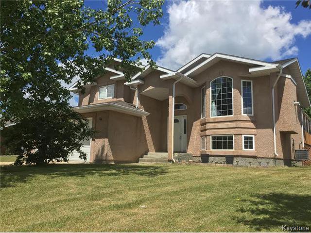 Main Photo: 44 Edelweiss Crescent in Niverville: Fifth Avenue Estates Residential for sale (R07) : MLS®# 1709768