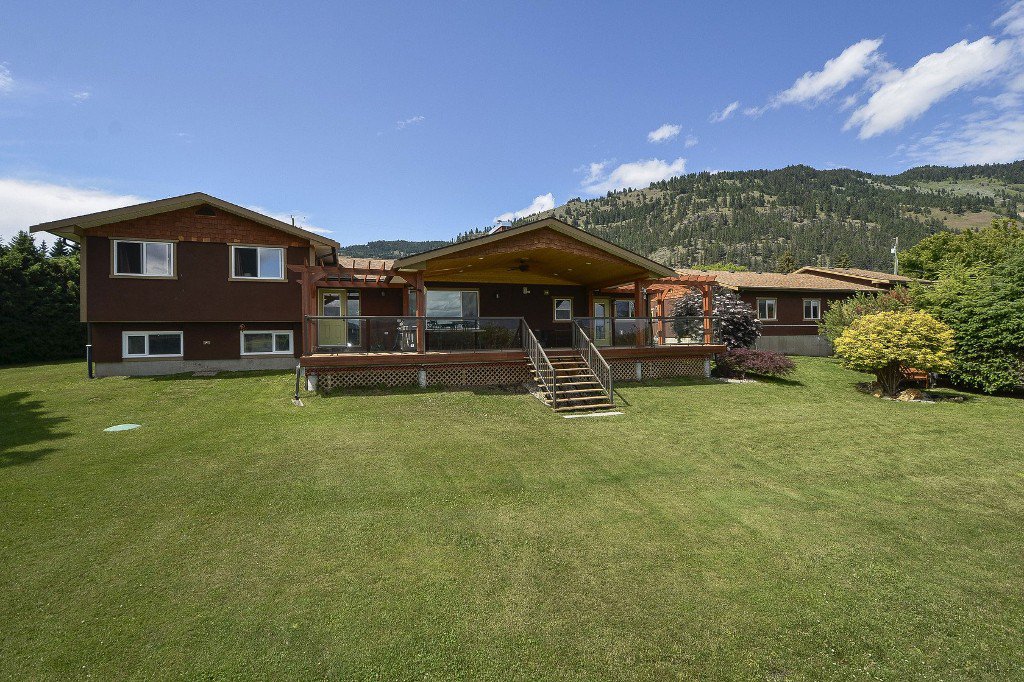 Main Photo: 6874 Buchanan Road in Coldstream: Mun of Coldstream House for sale (North Okanagan) : MLS®# 10119056