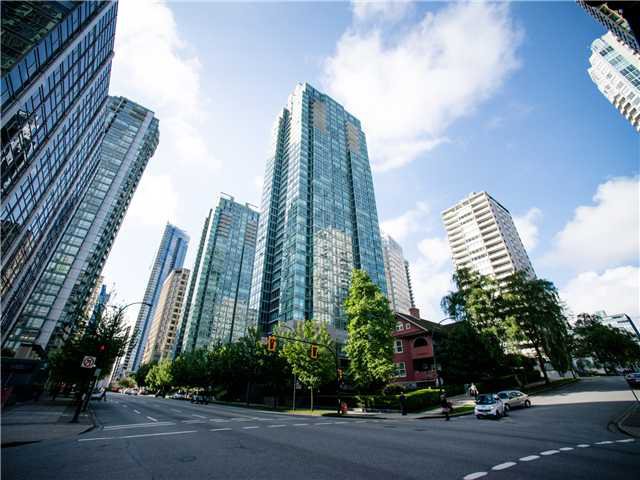 2507-1288 West Georgia. Right in the heart of Downtown Vancouver