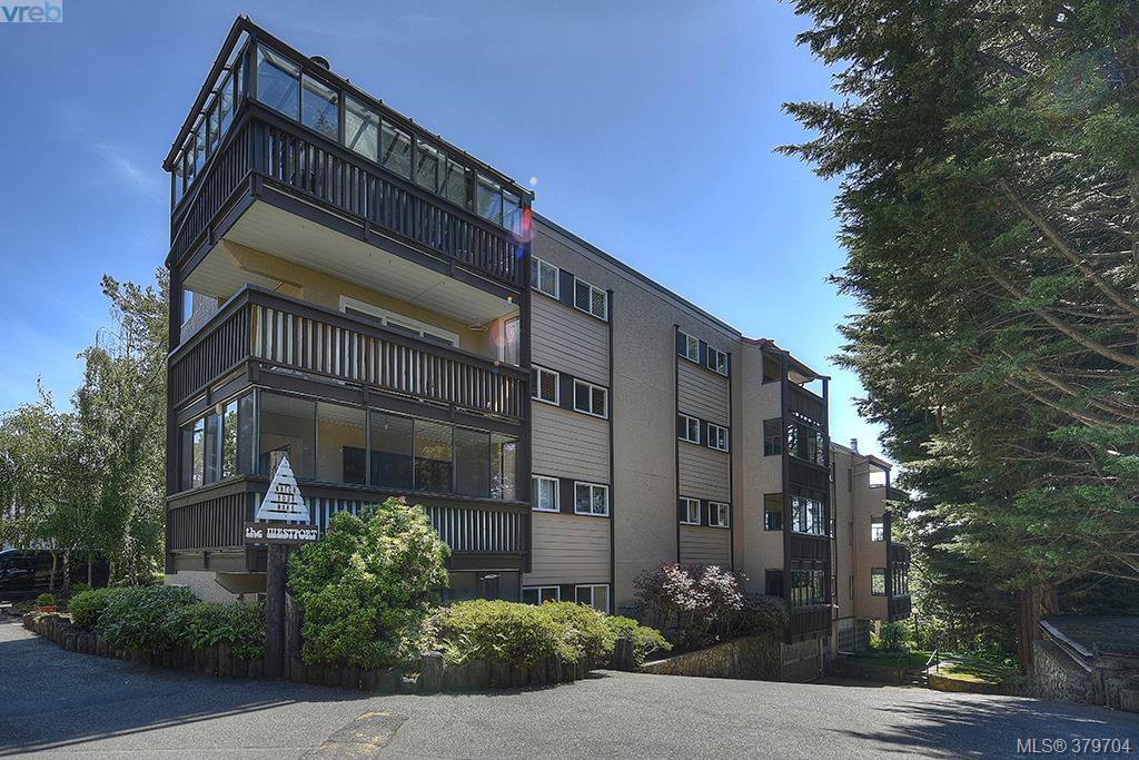 Main Photo: 308 1020 Esquimalt Rd in VICTORIA: Es Old Esquimalt Condo for sale (Esquimalt) : MLS®# 762694
