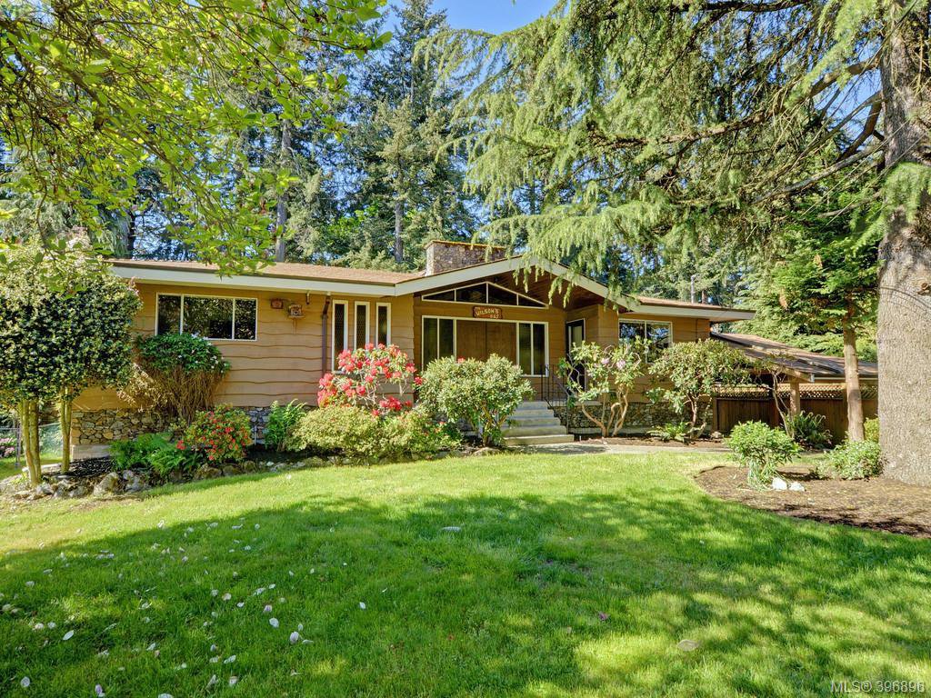 Main Photo: 665 Fairway Ave in VICTORIA: La Langford Proper House for sale (Langford) : MLS®# 793820