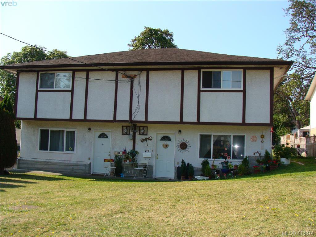 Main Photo: 937+939 Shearwater Street in VICTORIA: Es Old Esquimalt Revenue Duplex for sale (Esquimalt) : MLS®# 413814