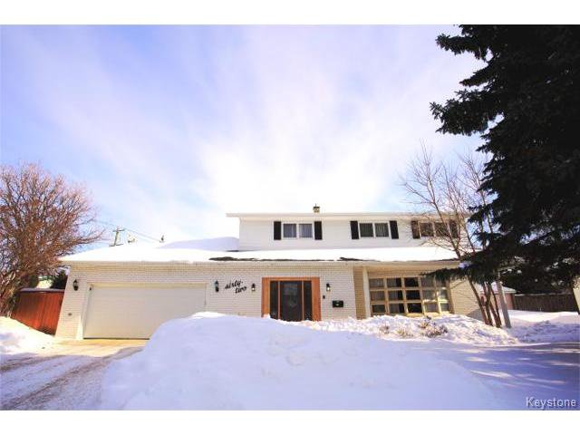 Main Photo: in WINNIPEG: West Kildonan / Garden City Residential for sale (North West Winnipeg) : MLS®# 1402290