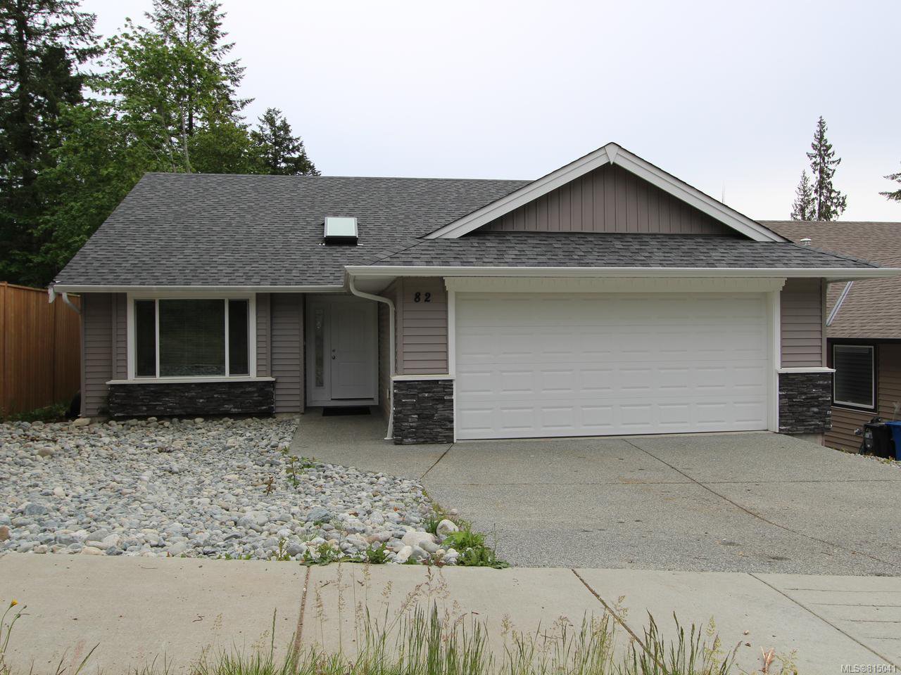 Main Photo: 82 Lenwood Rd in NANAIMO: Na Chase River House for sale (Nanaimo) : MLS®# 815041