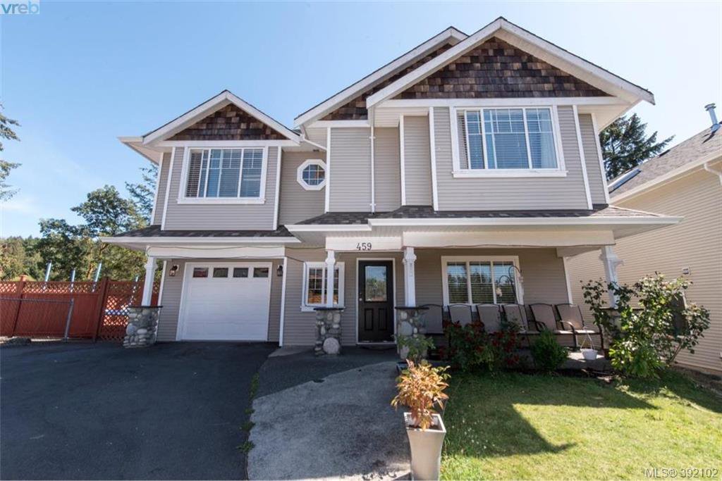 Main Photo: 459 Avery Crt in VICTORIA: La Thetis Heights House for sale (Langford) : MLS®# 788269