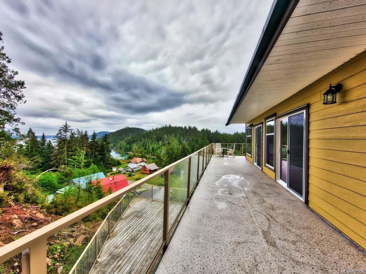 Main Photo: 29 Haggard Cove in : PA Bamfield House for sale (Port Alberni) : MLS®# 859550