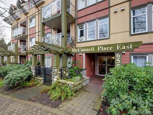 Main Photo: 114 655 Goldstream Ave in VICTORIA: La Fairway Condo for sale (Langford) : MLS®# 751295