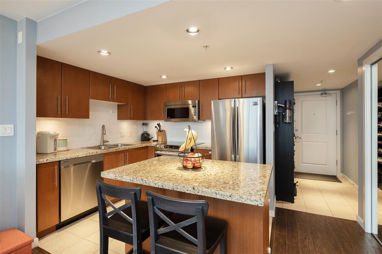 Main Photo: 2001 2138 MADISON AVENUE in Burnaby: Brentwood Park Condo for sale (Burnaby North) : MLS®# R2490784