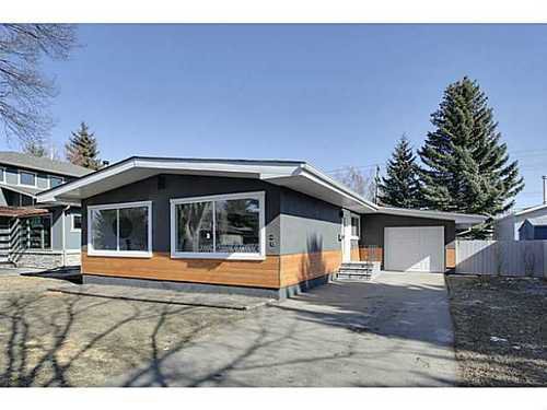 Main Photo: 38 WESTWOOD Drive SW in Calgary: Bungalow for sale : MLS®# C3560165