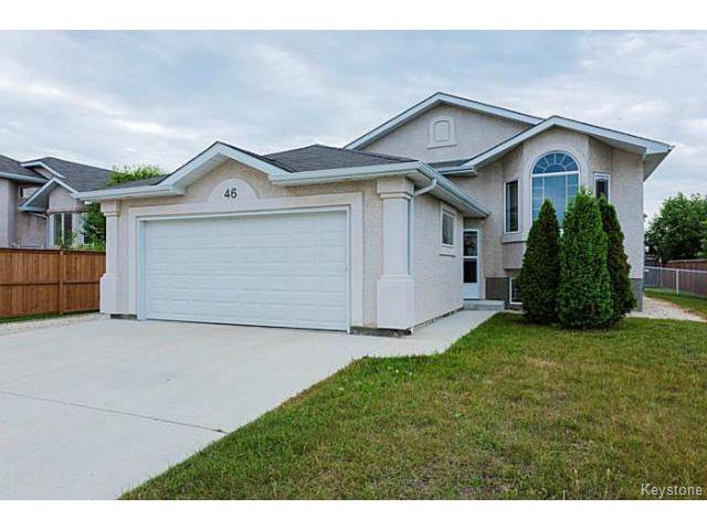 Main Photo: 46 KEITH COSENS Drive in STONEWALL: Argyle / Balmoral / Grosse Isle / Gunton / Stony Mountain / Stonewall / Marquette / Warren / Woodlands Residential for sale (Winnipeg area) : MLS®# 1501514