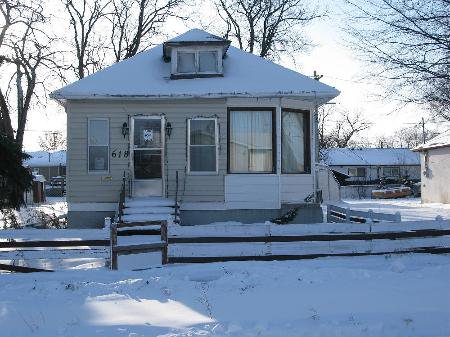 Main Photo: 618 Moncton Ave.: Residential for sale (East Kildonan) : MLS®# 2822695