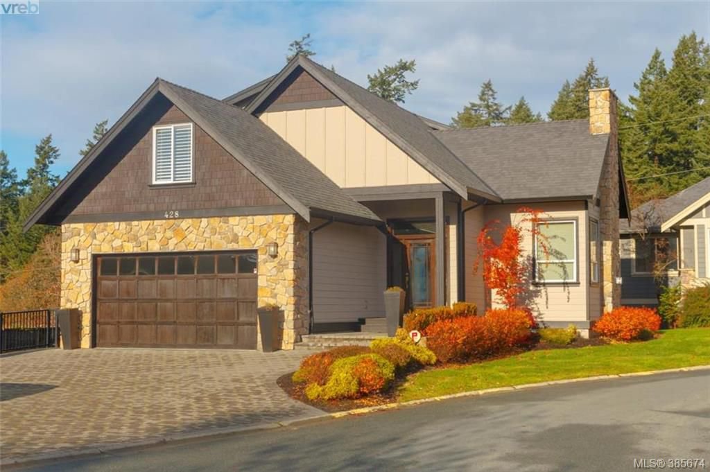Main Photo: 428 Nursery Hill Drive in VICTORIA: VR Six Mile Single Family Detached for sale (View Royal) : MLS®# 385674