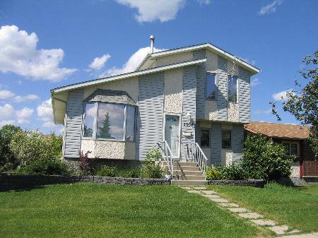 Main Photo: 2209 Burrows Avenue: Residential for sale (Garden Grove) : MLS®# 2608921