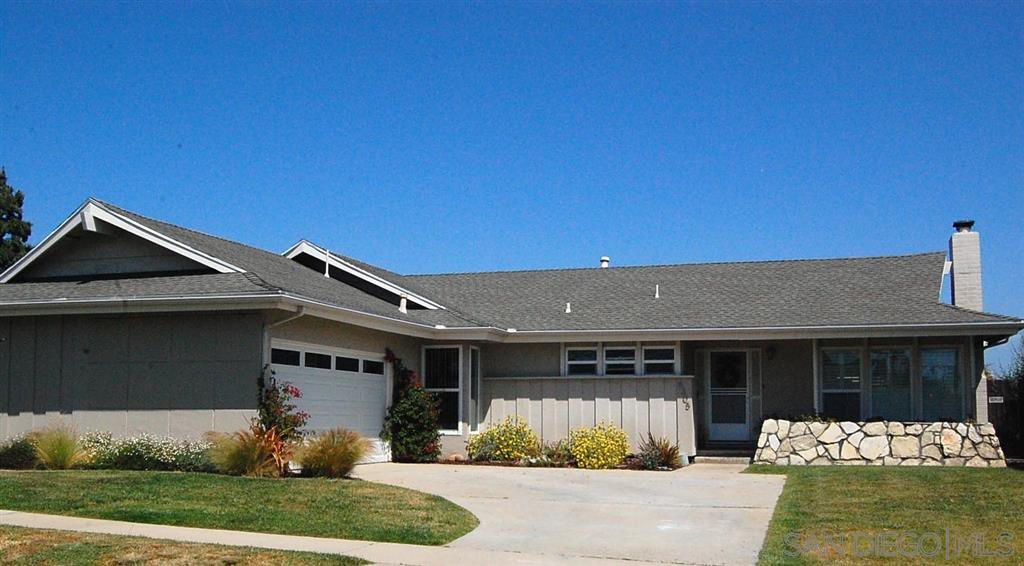 Main Photo: LA MESA House for sale : 4 bedrooms : 6305 Cresthaven Dr