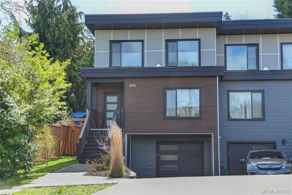 Main Photo: 1077 Colville Road in VICTORIA: Es Gorge Vale Half Duplex for sale (Esquimalt) : MLS®# 407729