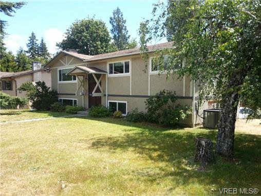 Main Photo: 529 Atkins Ave in VICTORIA: La Atkins House for sale (Langford) : MLS®# 734808