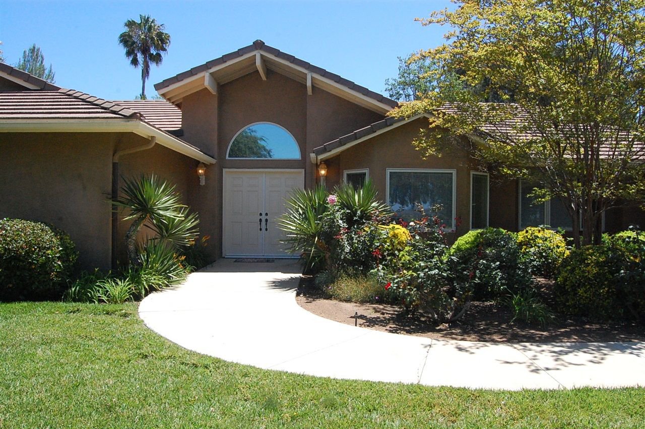 Main Photo: VALLEY CENTER House for sale : 3 bedrooms : 30715 Ranch Creek Rd