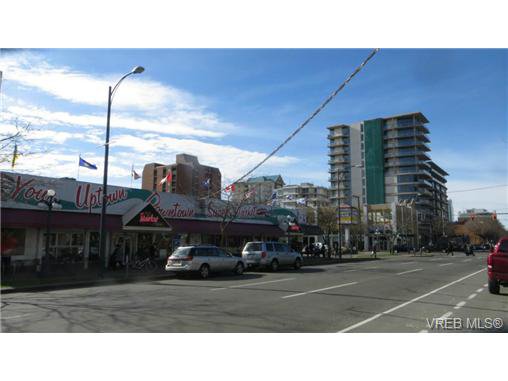 Main Photo: 908 845 Yates St in VICTORIA: Vi Downtown Condo Apartment for sale (Victoria) : MLS®# 707798