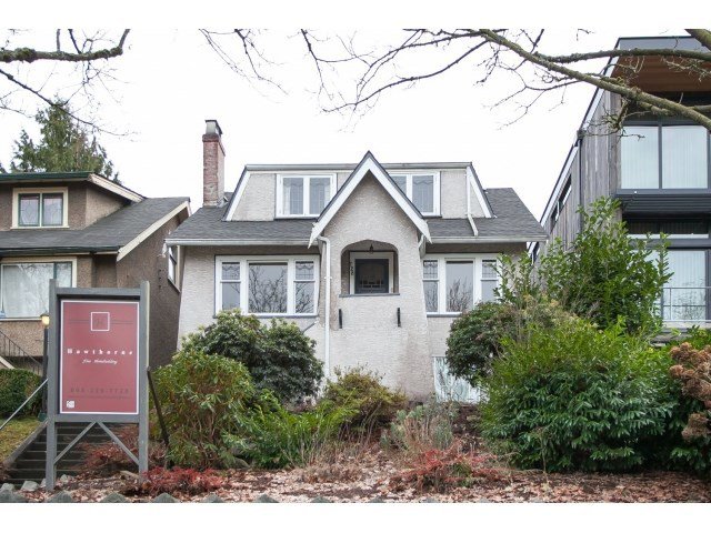 Main Photo: 728 22ND AVENUE in Vancouver West: Home for sale : MLS®# R2028769