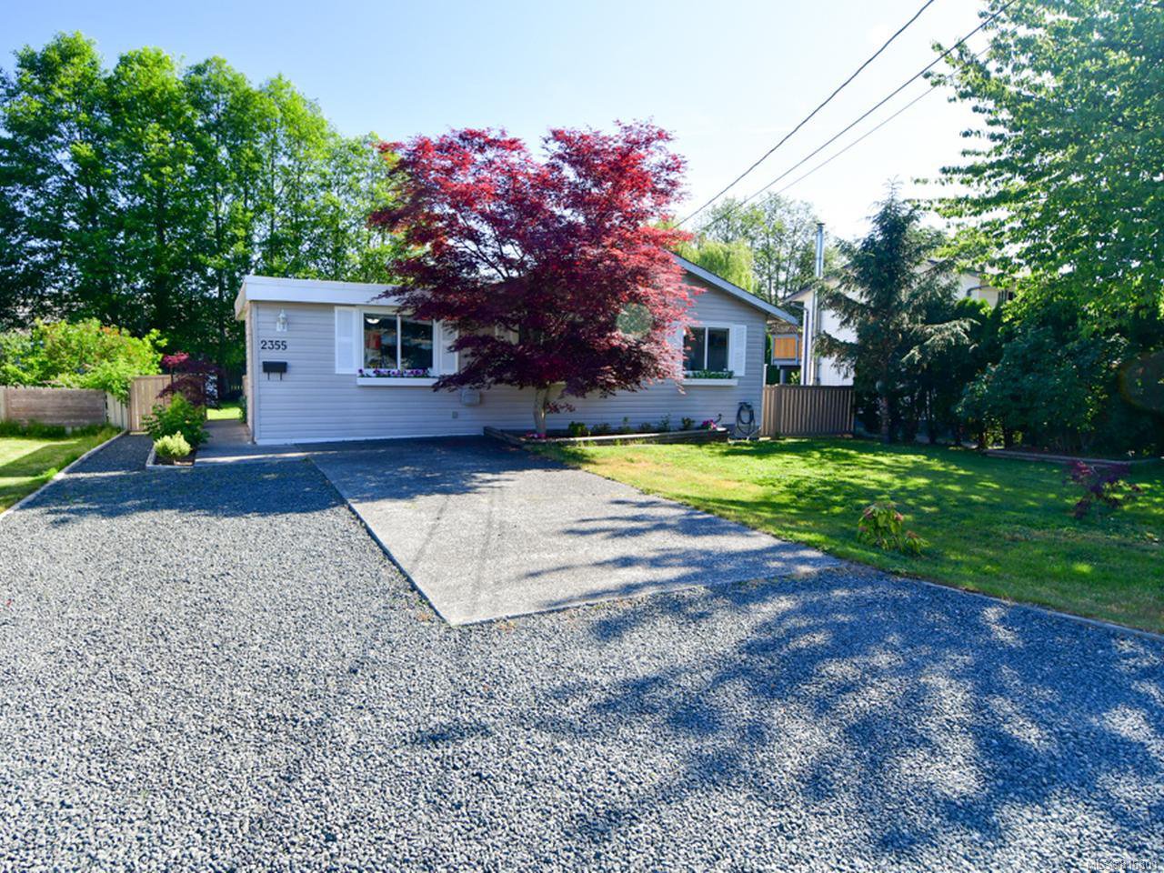 Main Photo: 2355 Eardley Rd in CAMPBELL RIVER: CR Willow Point House for sale (Campbell River) : MLS®# 816301