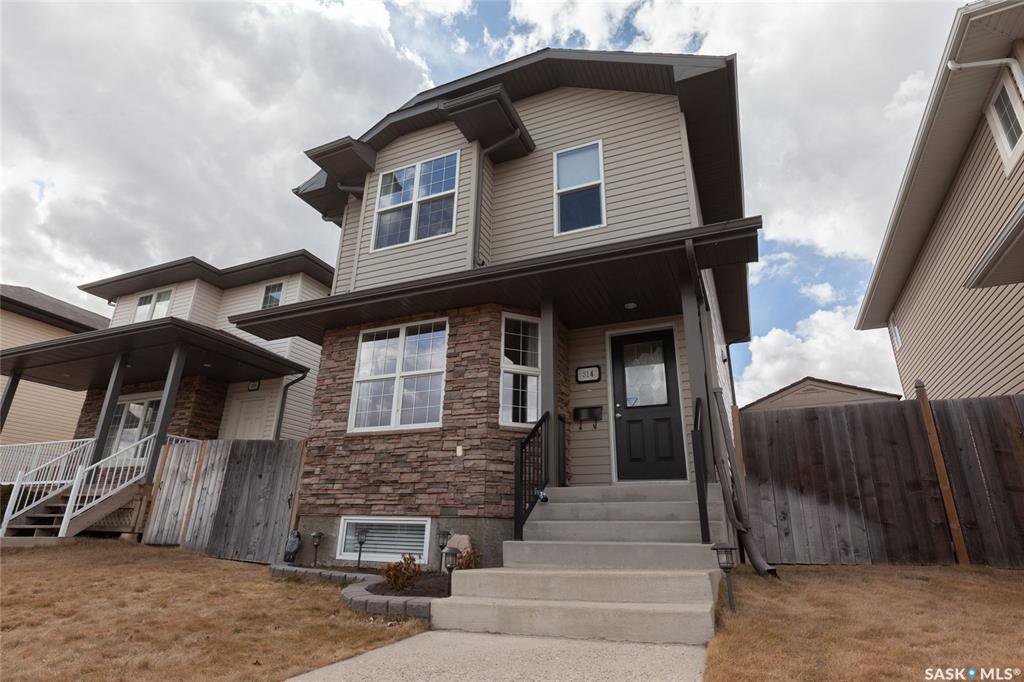 Main Photo: 314 Galloway Road in Saskatoon: Stonebridge Residential for sale : MLS®# SK767144