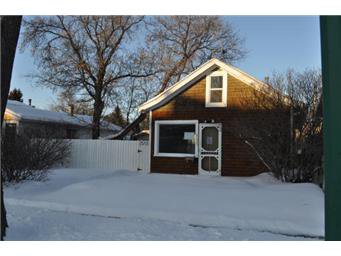 Main Photo: 1333 F Avenue North in Saskatoon: Mayfair Single Family Dwelling for sale (Saskatoon Area 04) : MLS®# 392641