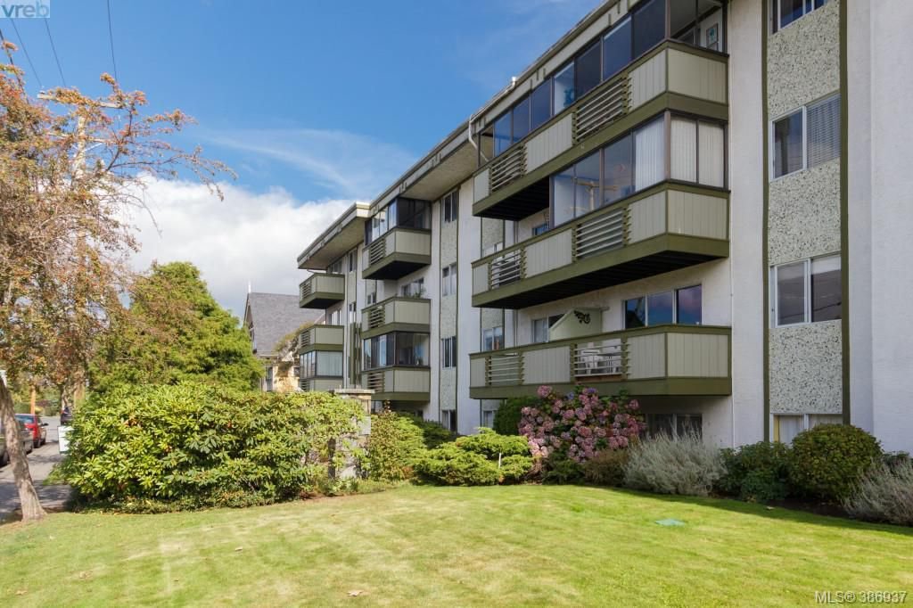 Main Photo: 206 25 Government St in VICTORIA: Vi James Bay Condo for sale (Victoria) : MLS®# 777493