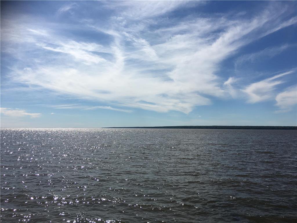 Main Photo: 43 Pelican Inlet Road: Manigotagan Residential for sale (R28) : MLS®# 1914839