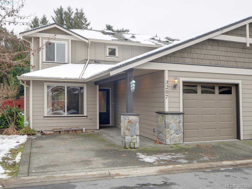 Main Photo: 3207 Ernhill Pl in VICTORIA: La Walfred Row/Townhouse for sale (Langford) : MLS®# 776426