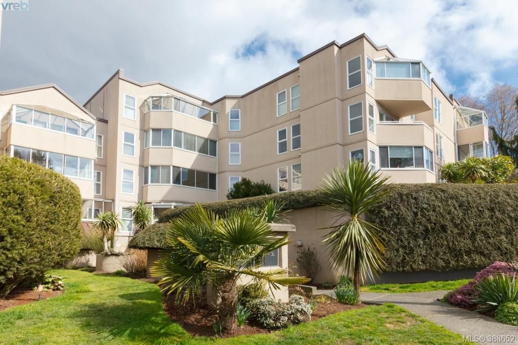 Main Photo: 327 40 W Gorge Rd in VICTORIA: SW Gorge Condo Apartment for sale (Saanich West) : MLS®# 781026