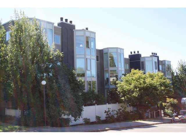 Main Photo: 302 2238 Eaton Street in Vancouver: Hastings East Home for sale (Vancouver East) : MLS®# V969256
