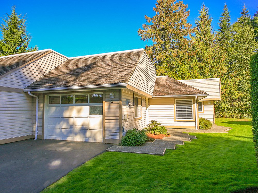 Main Photo: 2 460 Schley Place in The Cedars: Townhouse for sale : MLS®# 398556
