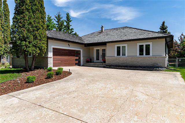 Main Photo: 83 Coleraine Crescent in Winnipeg: Tuxedo Residential for sale (1E) : MLS®# 1900238